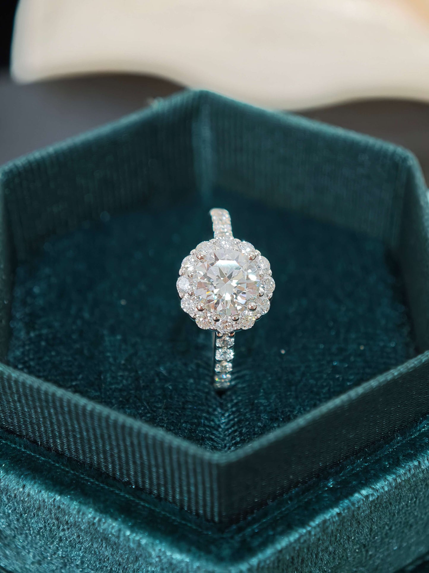 1ct D VVS2 Round Brilliant Cut Halo Ring Lab Grown Diamond Engagement Ring ( ROX 0898 )
