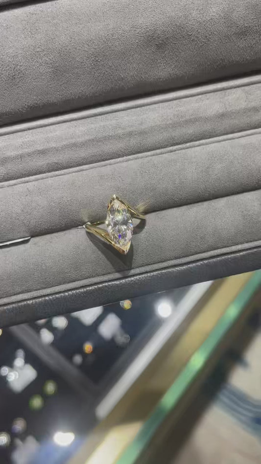 Ale link balance link Tiktok livestream low profile and shallow 14K white gold  1ct Marquise lab grown diamonds twisted band size 3 with IGI Certificate